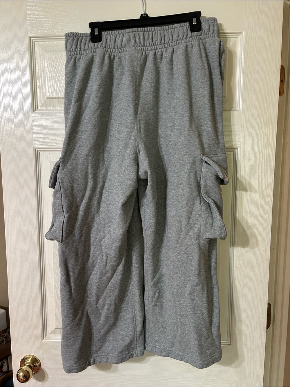 Nike Wide Leg Cargo Crops - Picture 5 of 7